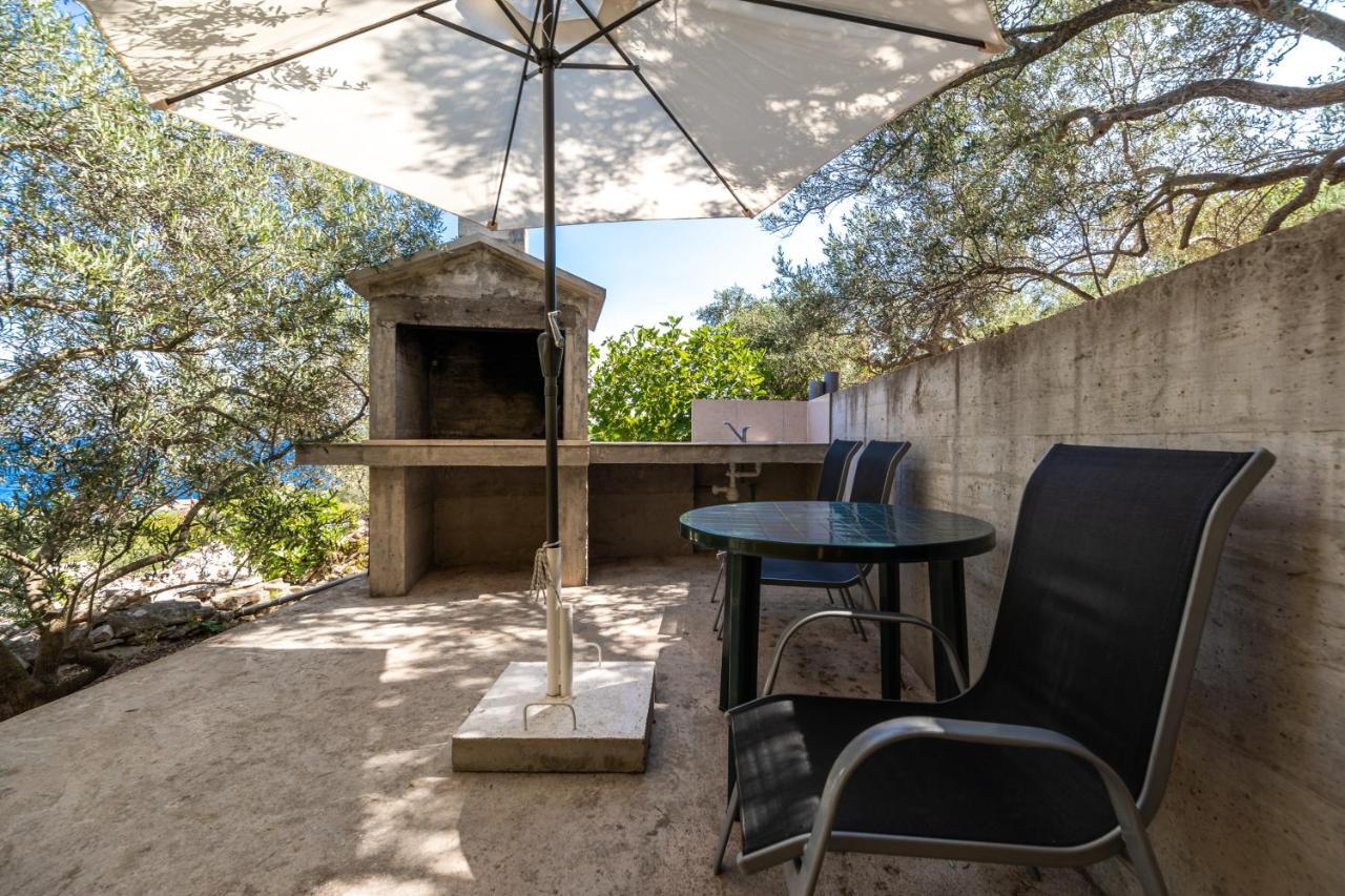 Villa Olive'S Garden House Vela Luka Exterior foto